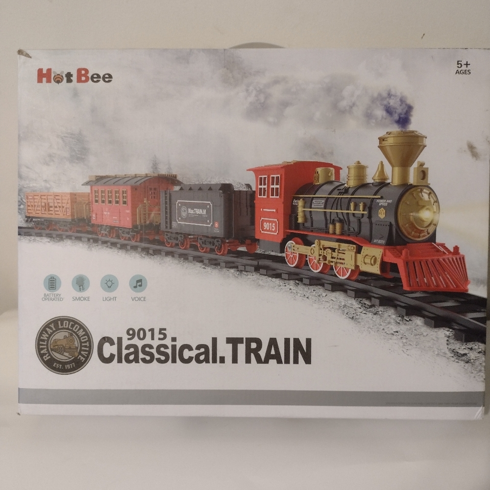 Hot Bee 9015 Classical Train Set With Smoke, Light